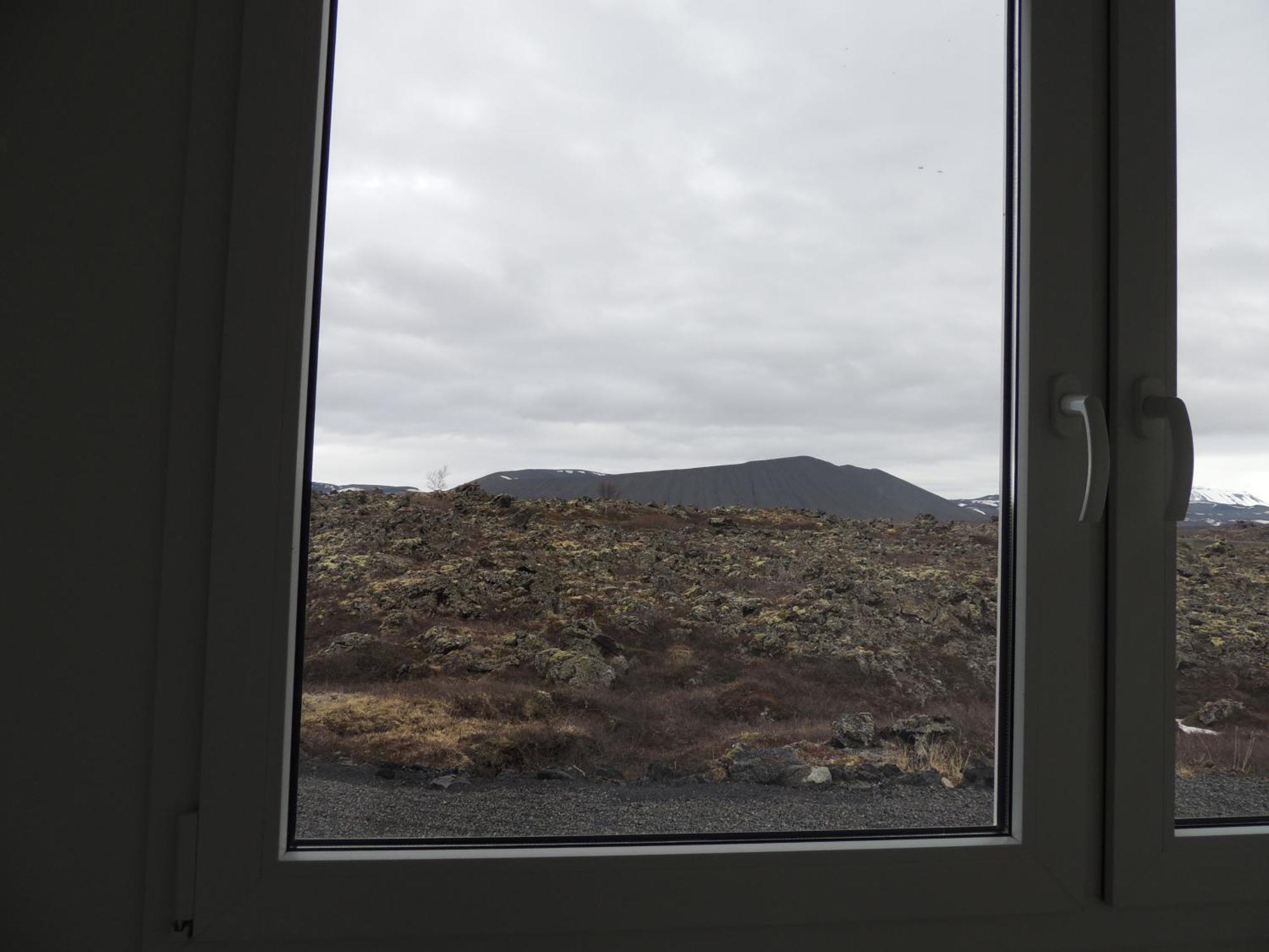 Dimmuborgir Guesthouse ميفاتن الغرفة الصورة